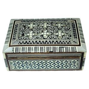 Egyptian Inlaid Mother of Pearl Ebany Eood Parquetry Inlay Hinged Jewelry Box
